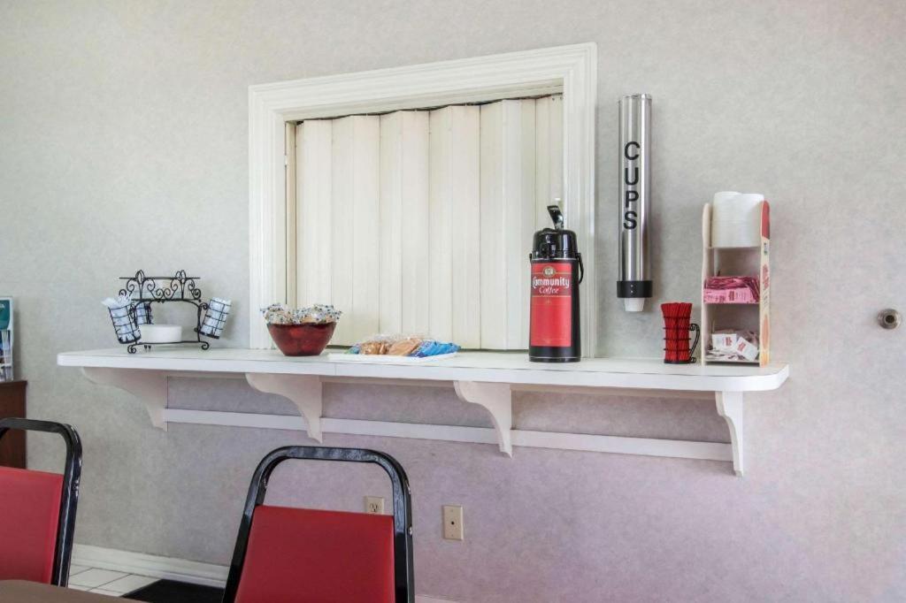 Econo Lodge Crestview Kültér fotó